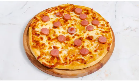 Sosiskalı Pizza